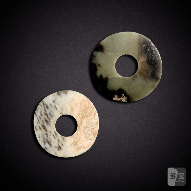 Two jade discs, bi, Neolithic period, Longshan culture | 新石器時代 龍山文化 玉璧兩件 - 图2